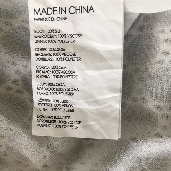 Brand new Club Monaco off shoulder blouse- Size S - Picture 4 of 4